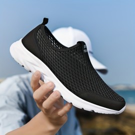 Men's Breathable Lightweight Slip-On Casual Shoes For Traveling Jogging